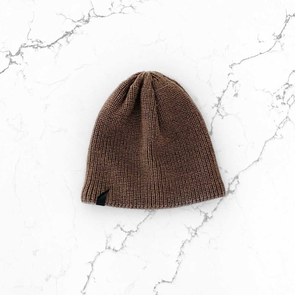 Holden Lambswool Beanie NWOT